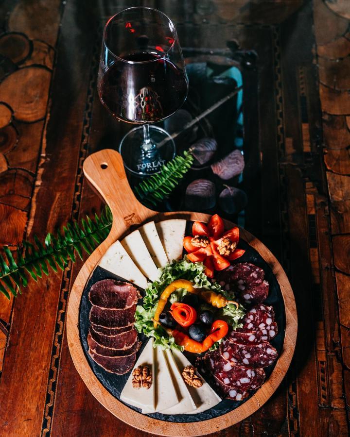 Fužine Sobe "Ela" Bed & Breakfast エクステリア 写真