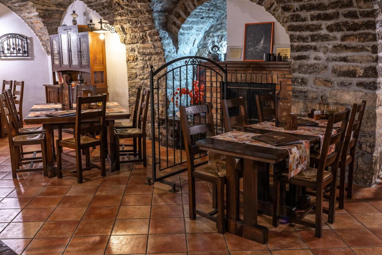 Fužine Sobe "Ela" Bed & Breakfast エクステリア 写真